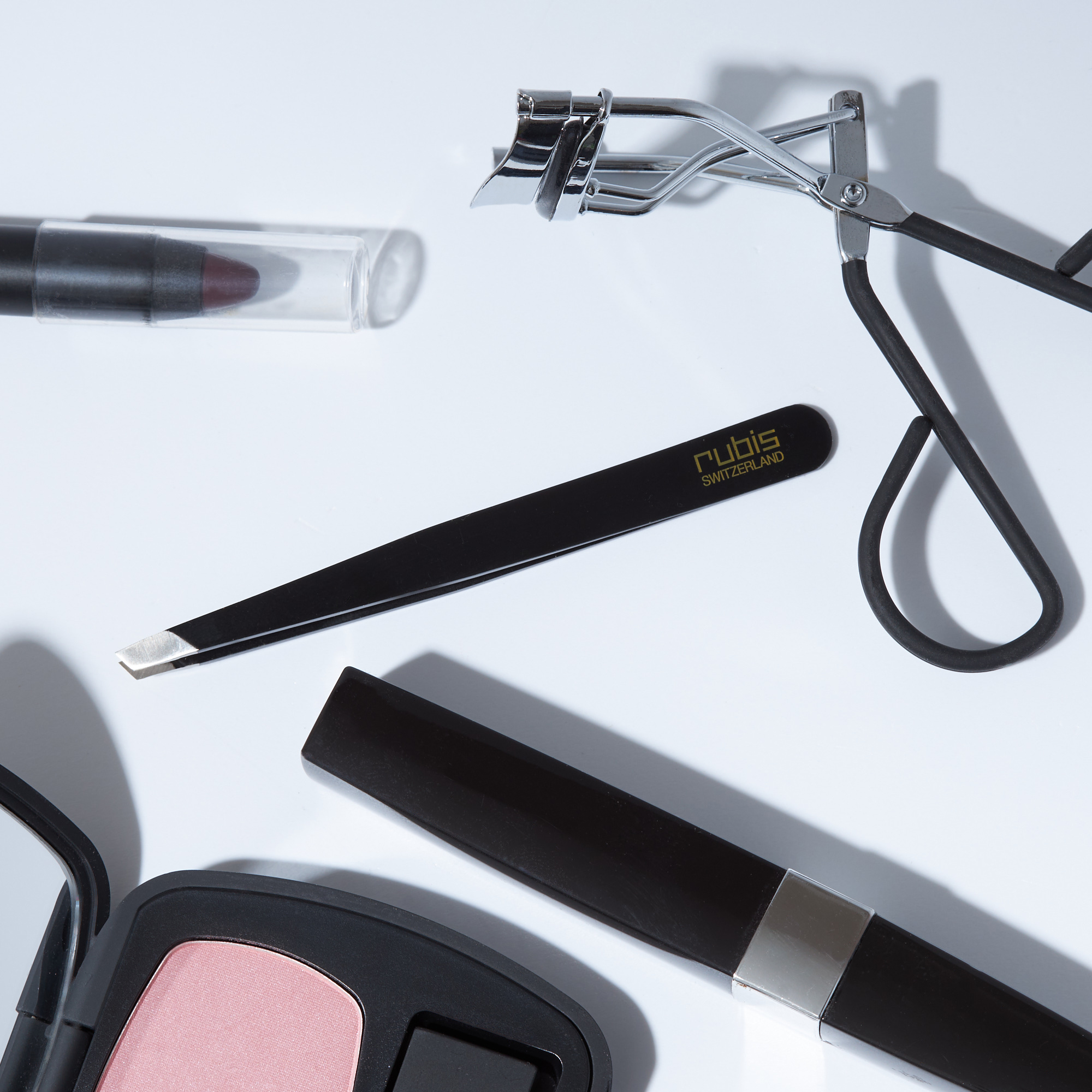 Rubis Augenbrauenpinzette – Gerade Spitze, Schwarz, Perfekt Zum Präzisen Zupfen & Formen