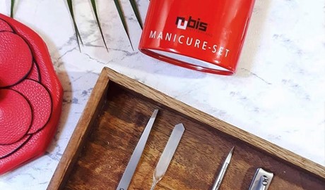 The SWISS BOX: manicure set with 4 items