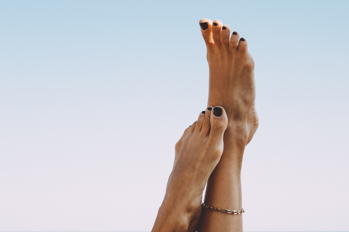 Schöne Füße: Tipps für die richtige Fußpflege